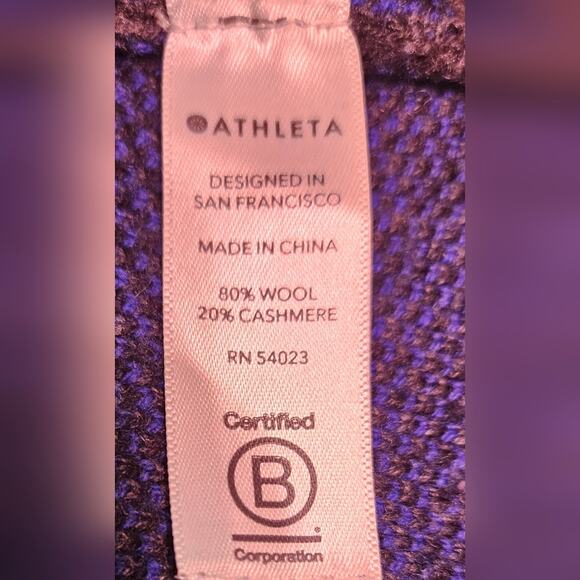 Athleta Wool Cashmere leopard print charcoal gray crewneck sweater. Size… - Picture 6 of 9